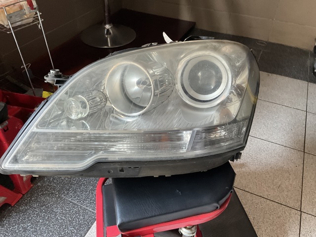 Основна фара в зборі ліва A1648207761 MERCEDES