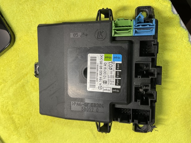 Блок комфорту A1648209385 MERCEDES
