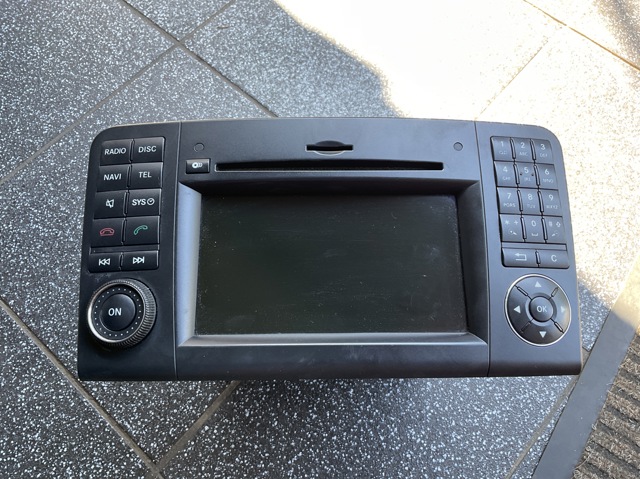 Магнітола A1649063500 MERCEDES