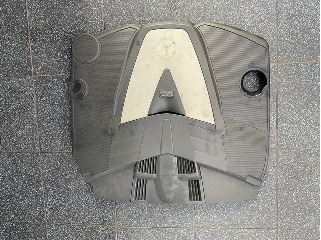 Екран двигуна A6420104067 MERCEDES