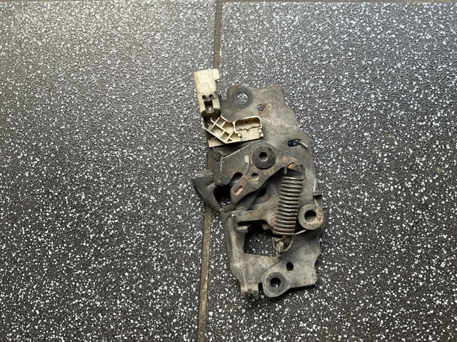 Замок капота BM5Z16700C FORD