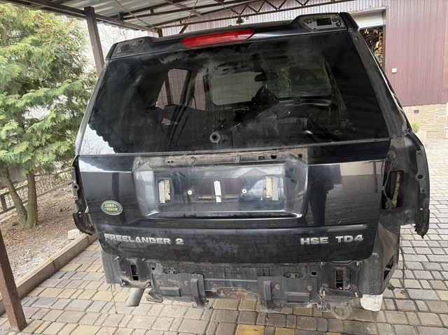 Треті двері Land Rover Freelander II