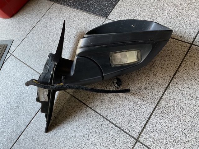 Праве бокове дзеркало LR013758 LAND ROVER
