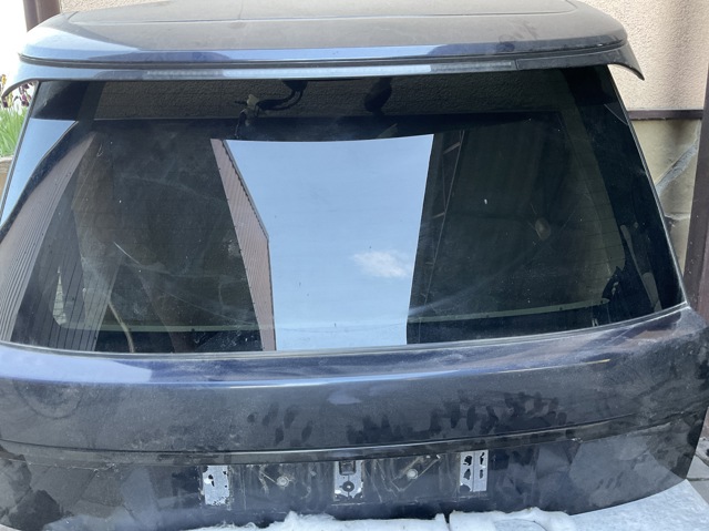 Скло ляди LR034268 LAND ROVER