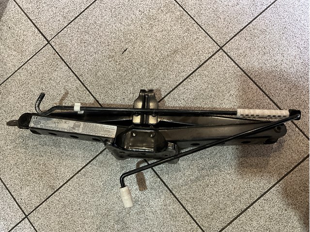 Підйомник гідравлічний LR077859 LAND ROVER