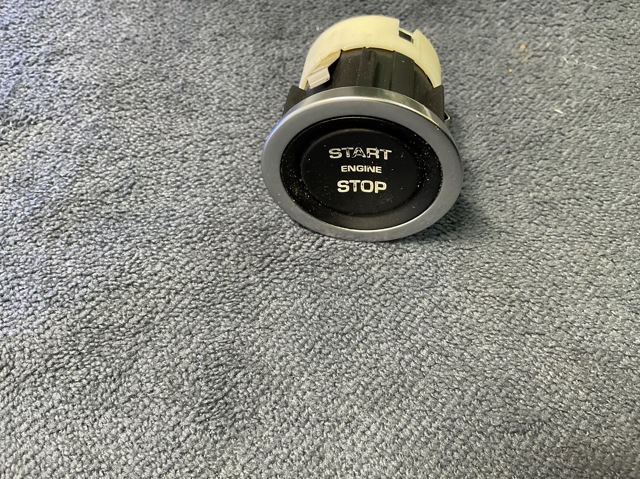 Кнопка запуску двигуна LR094038 LAND ROVER