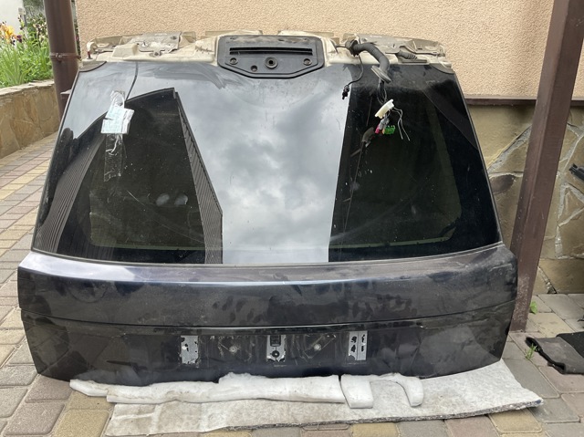 Задня ляда LR094294 LAND ROVER