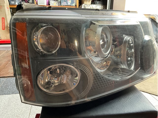 Права блок фара XBC501920LPO LAND ROVER
