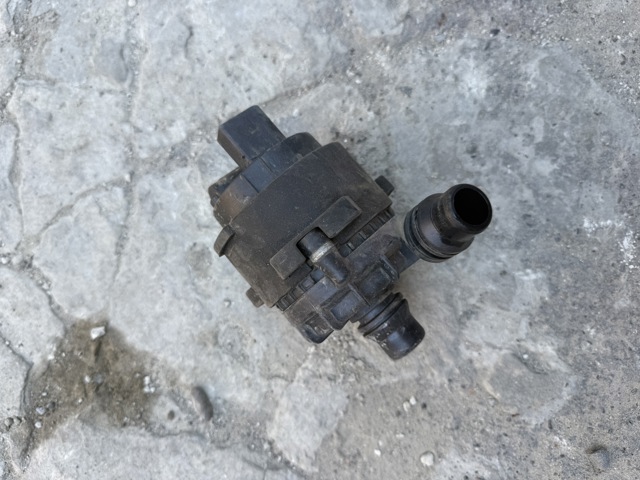 Водяний насос охолодження електро додатковий 11519455034 BMW