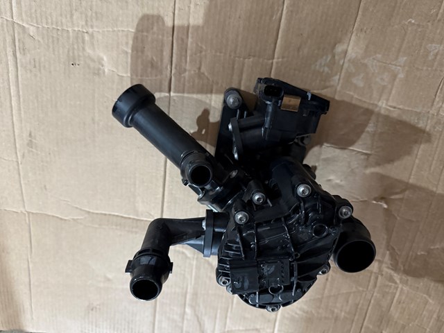 Автомобільний термостат 11538642559 BMW