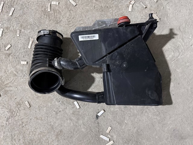 Резонатор 13718607950 BMW