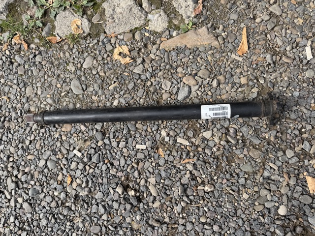 Кардан передній 26207556019 BMW