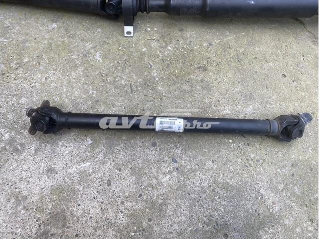 Вал карданний, передній 26208605866 BMW