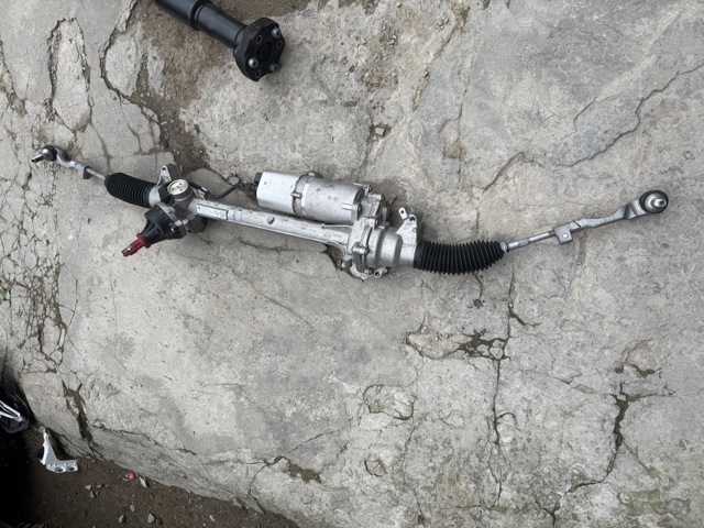 Управління рульове в зборі 32105B35834 BMW