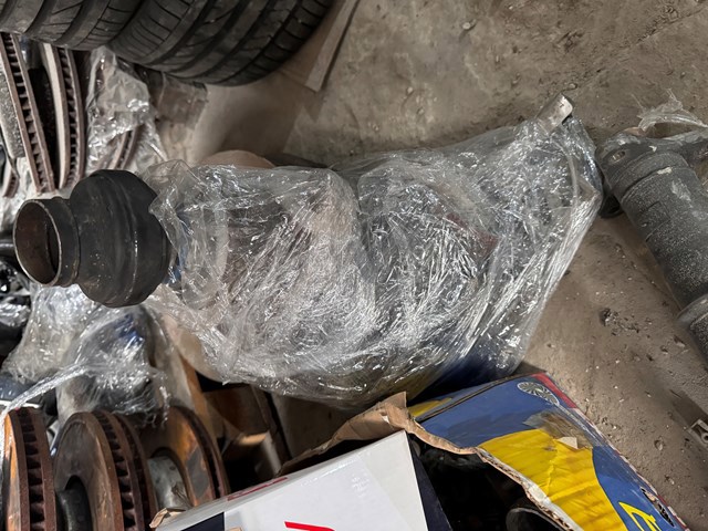 Задній редуктор 33108686659 BMW