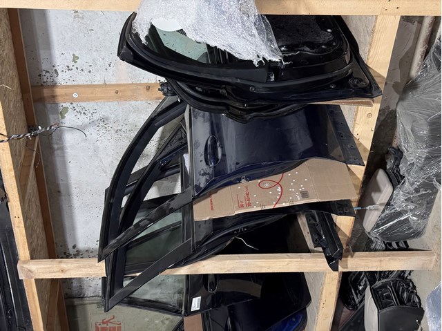 Двері задні, праві 41007465534 BMW
