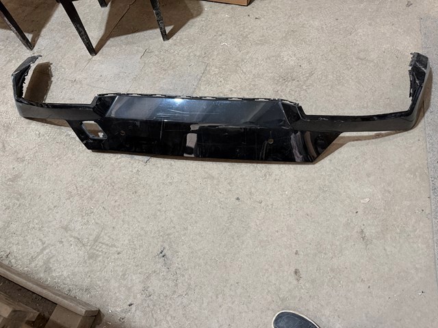Бампер задній, нижня частина 51125A2F3D0 BMW