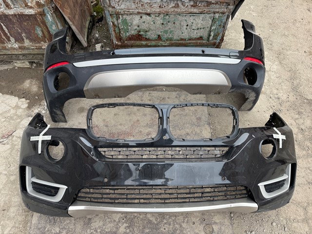 Кожух бампера заднього 51127384334 BMW