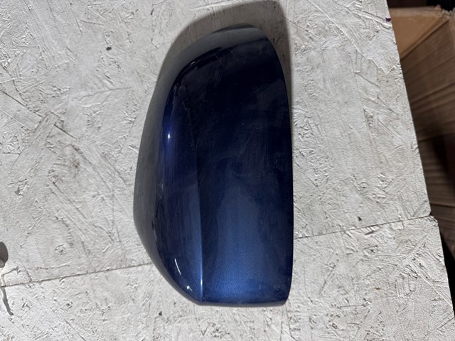 Накладка правого бокового дзеркала 51168496624 BMW