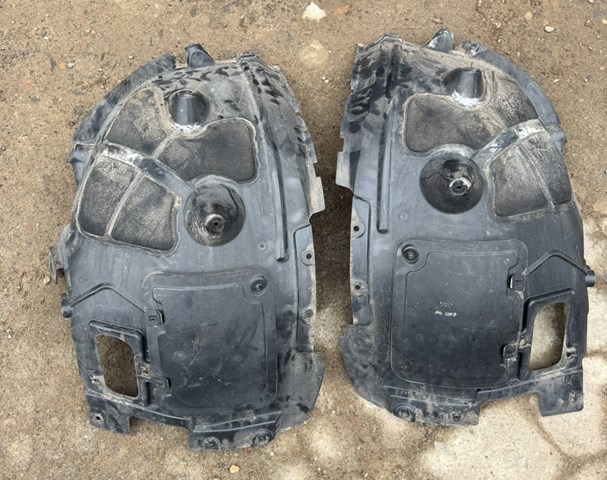 Підкрилок переднього крила, правий передній 51717427506 BMW
