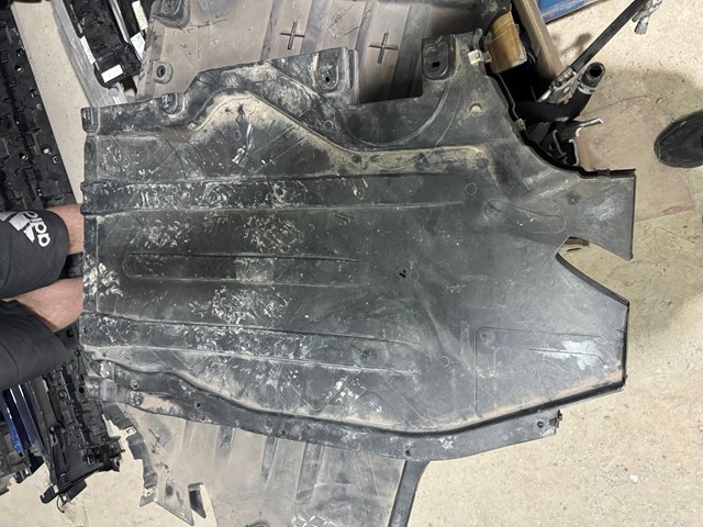 Захист днища, задній лівий 51759477804 BMW