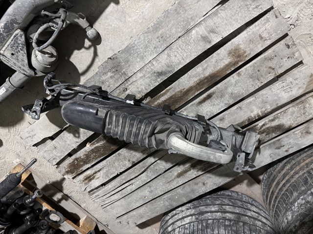 Прилад буксирний 71606887640 BMW