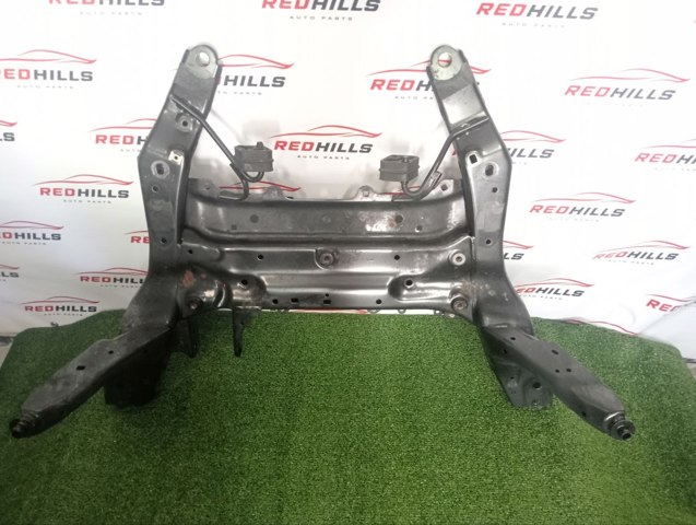 Передня балка 31116872729 BMW