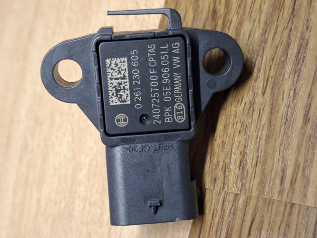 Датчик абсолютного тиску 05E906051L VAG