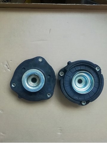 Кріплення переднього амортизатора 1K0412331C VAG