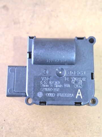 Двигун заслінки печі 4F0820511A VAG