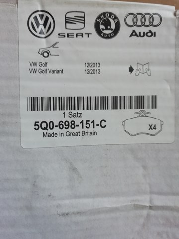 Тормозні колодки 5Q0698151C VAG