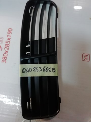 Решітка переднього бампера, ліва 6N0853665B VAG