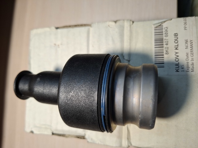Кульова опора, нижня 8K0407689G VAG