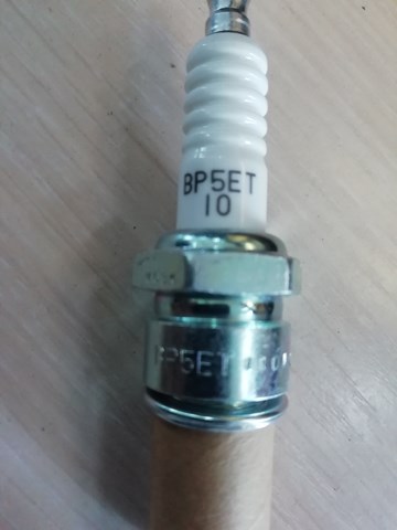 Свічки автомобільні Тойота Королла