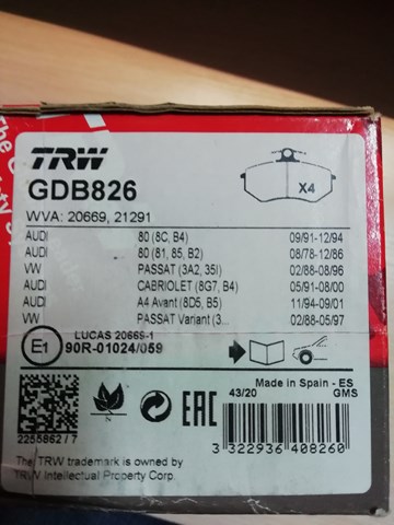 Тормозні колодки GDB826 TRW