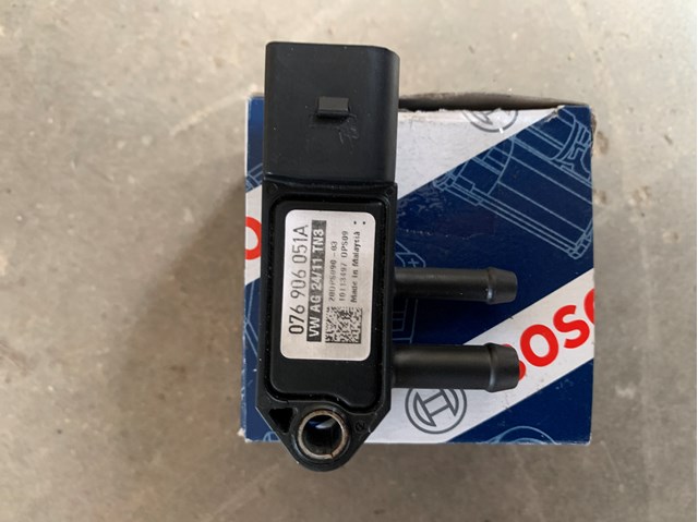 Датчик тиску вихлопних газів 0281002710 BOSCH