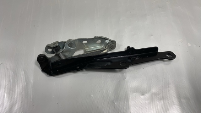 Завіса капота права 05065264AJ CHRYSLER