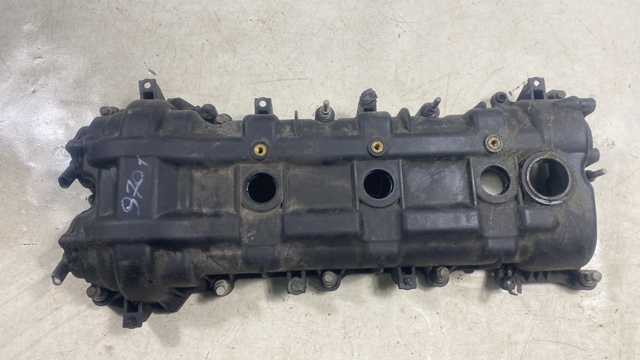 Кришка клапанна, права 05184068AK CHRYSLER
