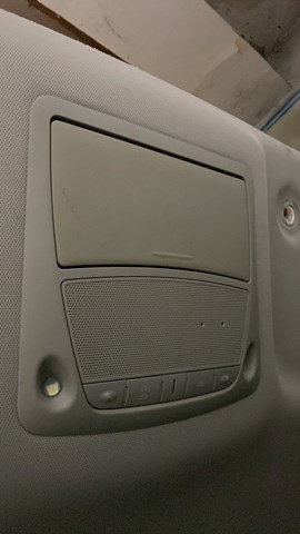 Плафон освітлення кабіни 264309PJ7A NISSAN