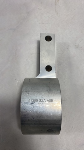 Сайлентблок нижній передньої підвіски 51395SZAA05 MARKET (OEM)