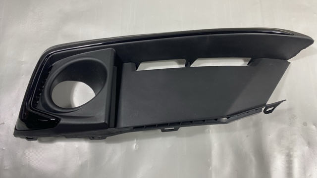 Заглушка протитуманки передньої правої 71180TBAA60 MARKET (OEM)