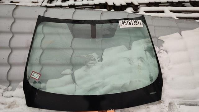 Переднє скло 727129NA0B NISSAN