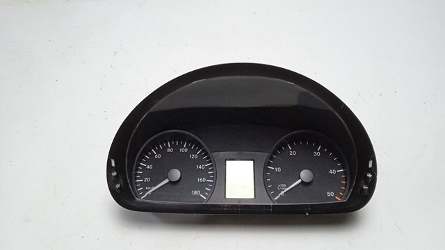 Приладова дошка-щиток приладів A6394464321 MERCEDES
