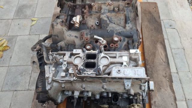 Двигун у зборі 06K100032M VAG