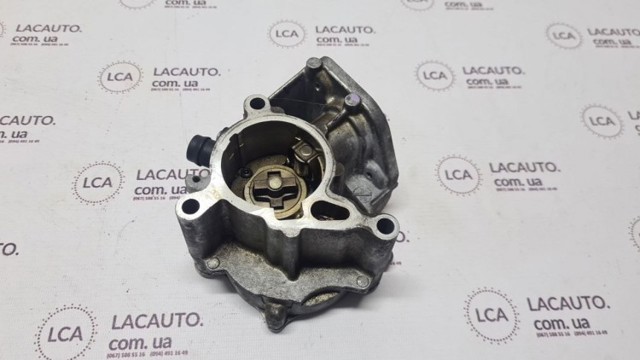 Насос вакуумний 06K145100J VAG