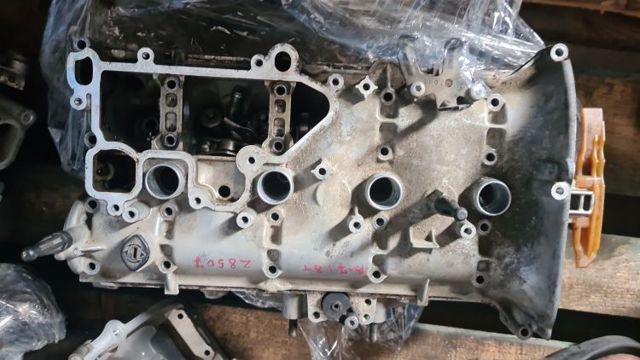 Головка блоку 06L103064A VAG