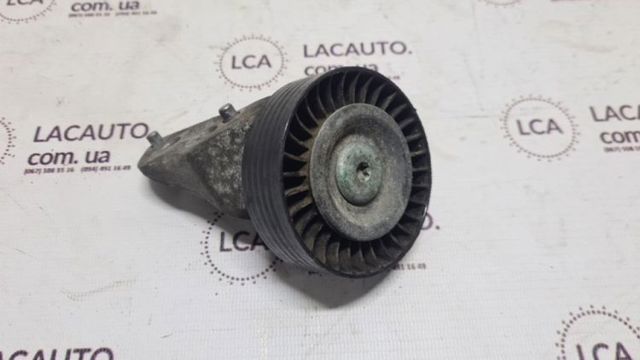 Ролик приводного ременя, паразитний 07K145172C VAG