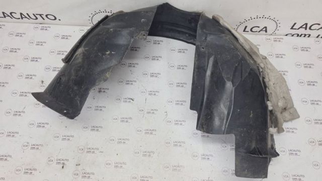 Підкрилок заднього крила, правий 2116901830 MERCEDES