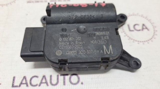Двигун заслінки печі 3C0907511A VAG