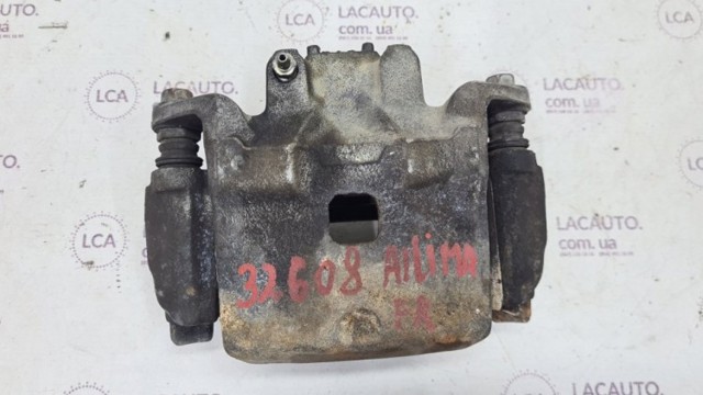 Супорт гальмівний, передній, правий 410013TA0C NISSAN